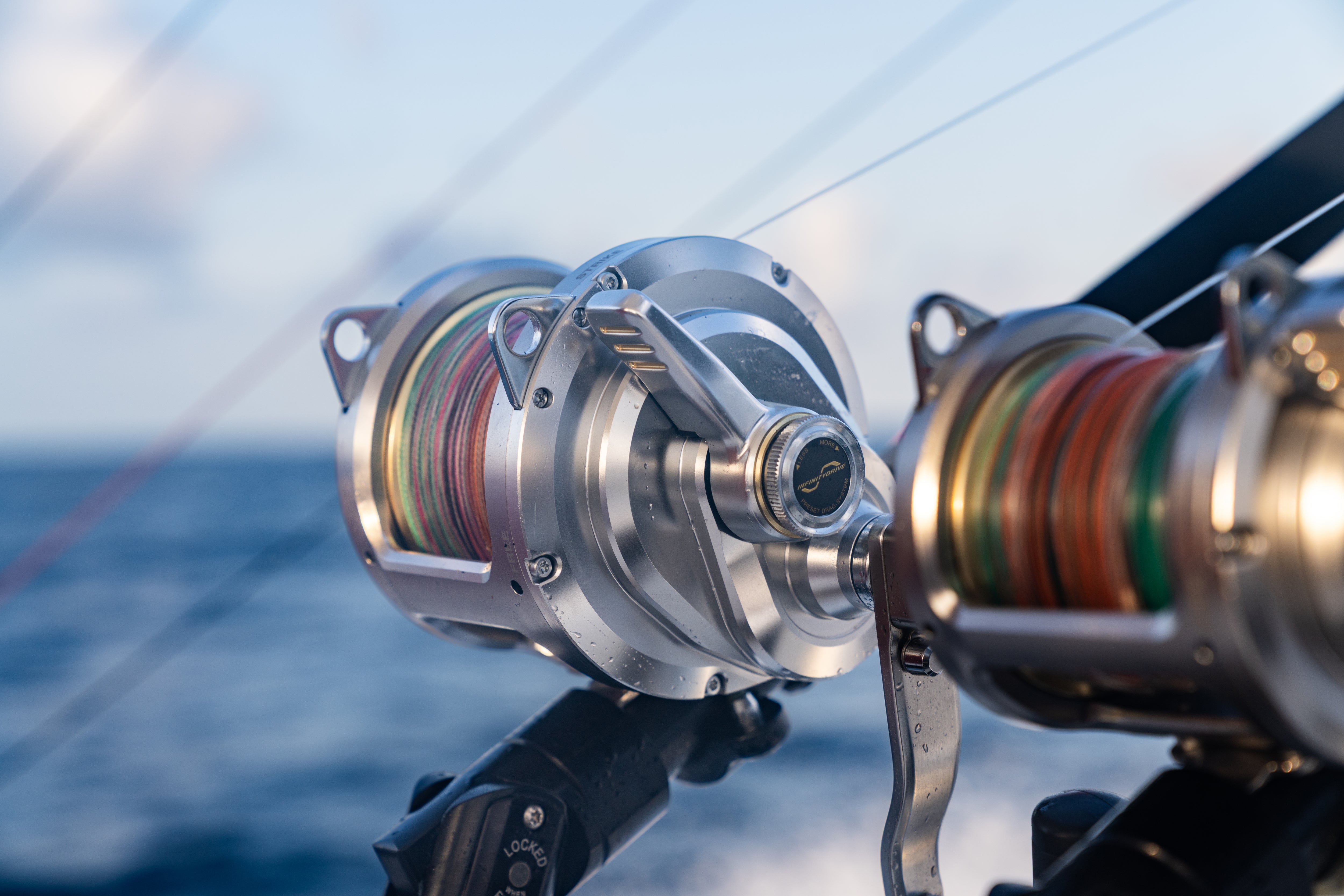 digital fishing reel drag SAMOLLA Baitcasting 8oz Ultralight Smart Baitcaster Reels with 22Lb Max 7.2:1 High-Speed Gear Ratio Left Handed Freshwater Saltwater Compact Design Black TX800 : Sports & Outdoors 5% Higher Line Capacity Fly Reel Drag Systems Explained: